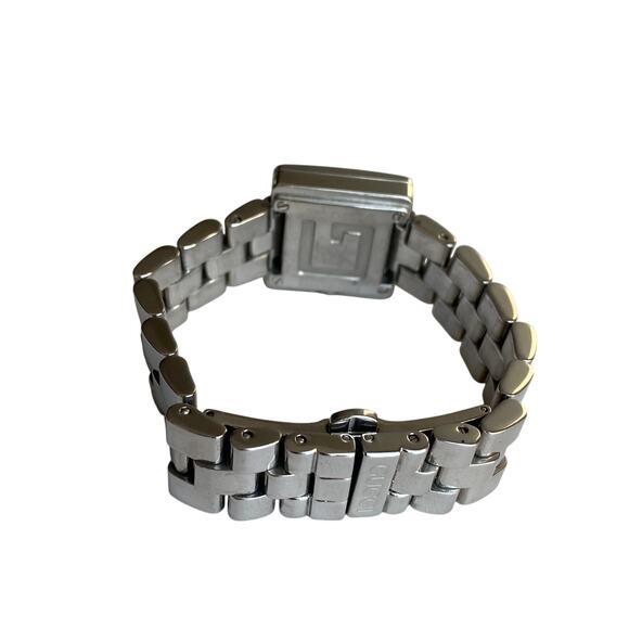 Authentic Gucci Stainless Steel G-Frame Women’s Watch – 23mm - Picture 4 of 13